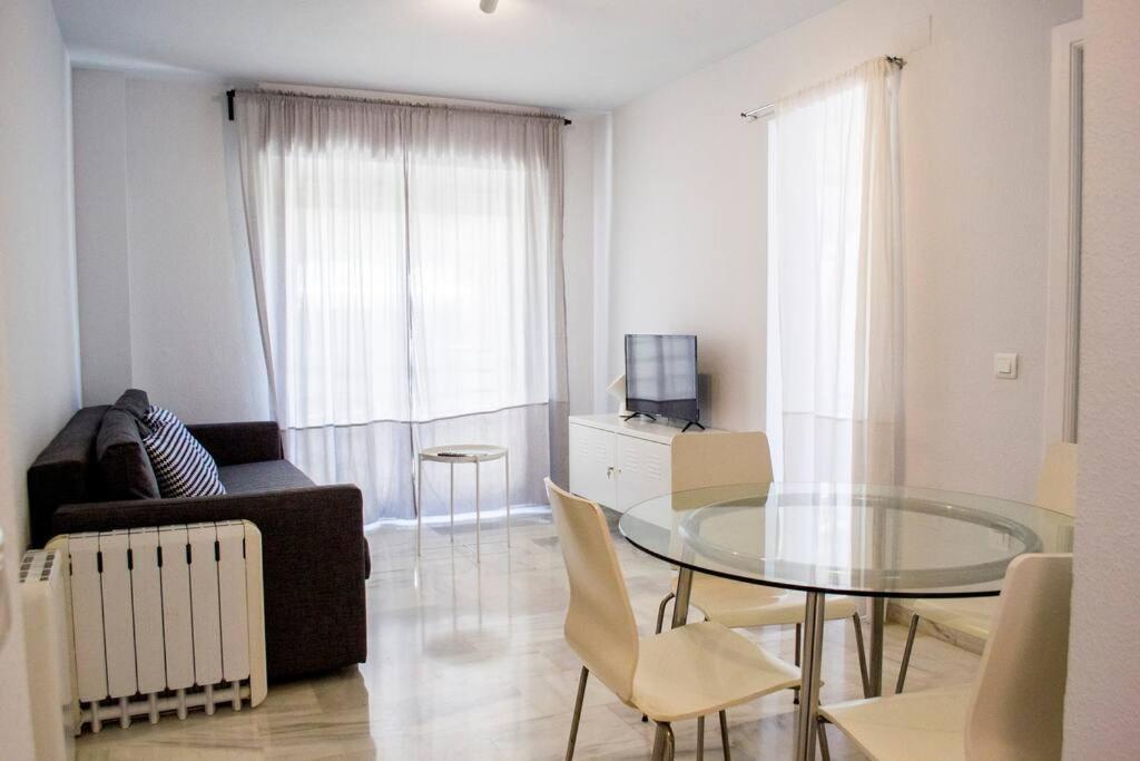 Apartment At The Beach Malaga Exterior photo
